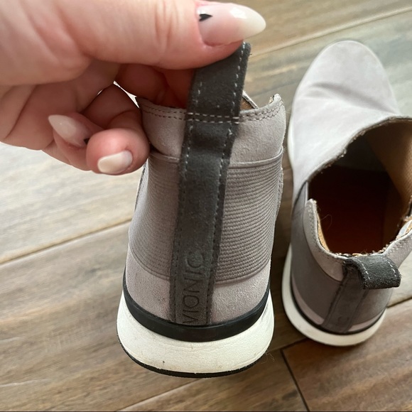 Vionic CECE light grey womens sneaker - Picture 9 of 13